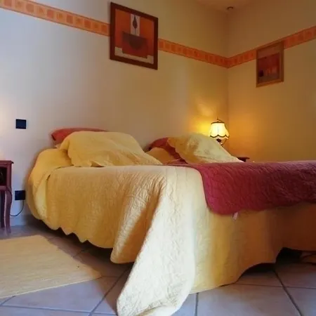 House Maison Pedarbou Mugron