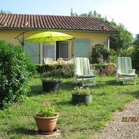 House Maison Pedarbou * Mugron