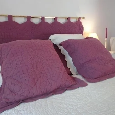 House Maison Pedarbou *